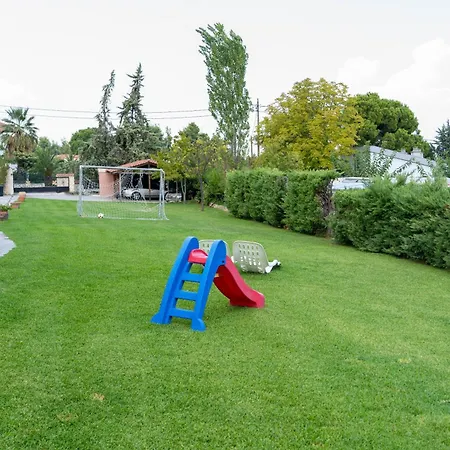 Cookoo Villa *